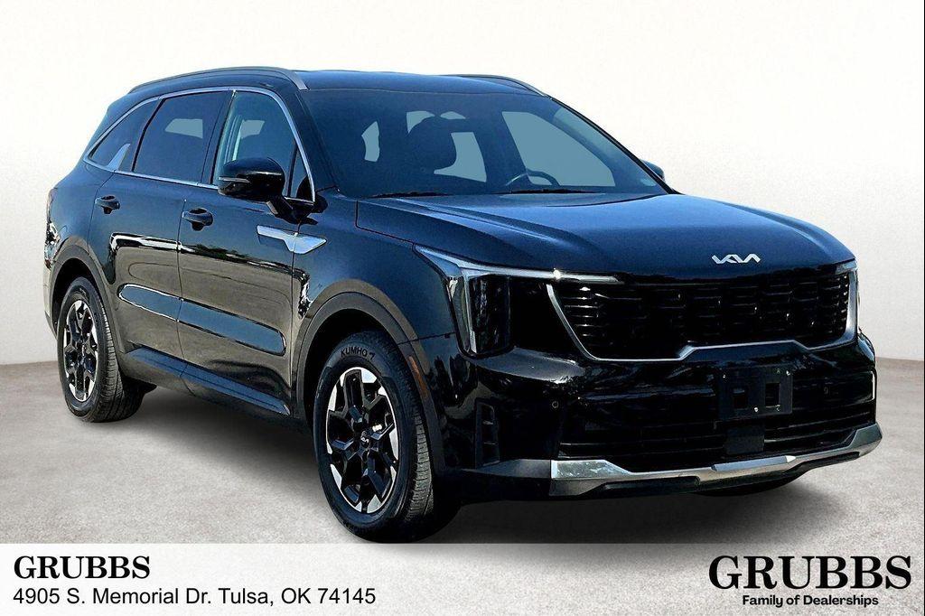 used 2024 Kia Sorento car, priced at $26,300