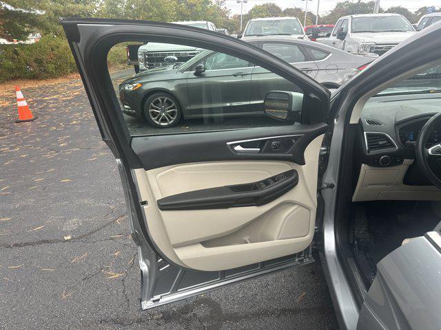 used 2024 Ford Edge car, priced at $25,500