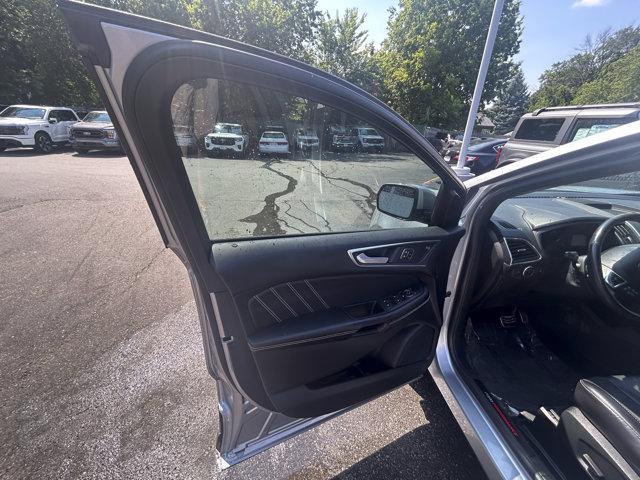 used 2022 Ford Edge car, priced at $27,999