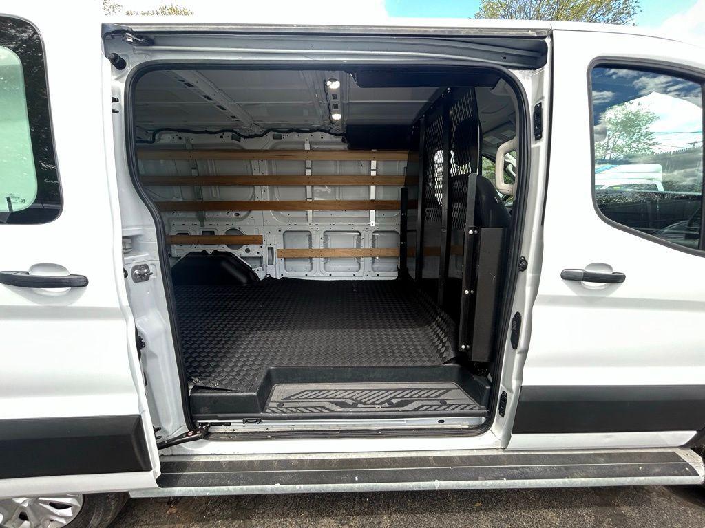 used 2024 Ford Transit-250 car, priced at $35,499