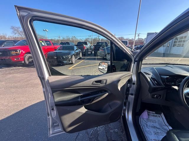 used 2022 Ford Transit Connect car, priced at $28,450