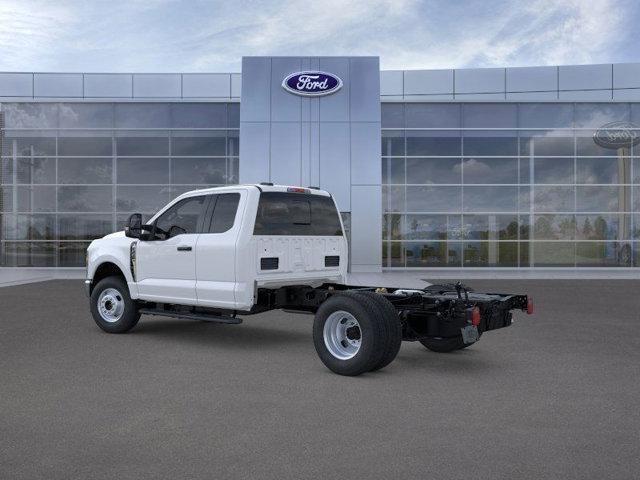 new 2025 Ford F-350 car, priced at $61,055