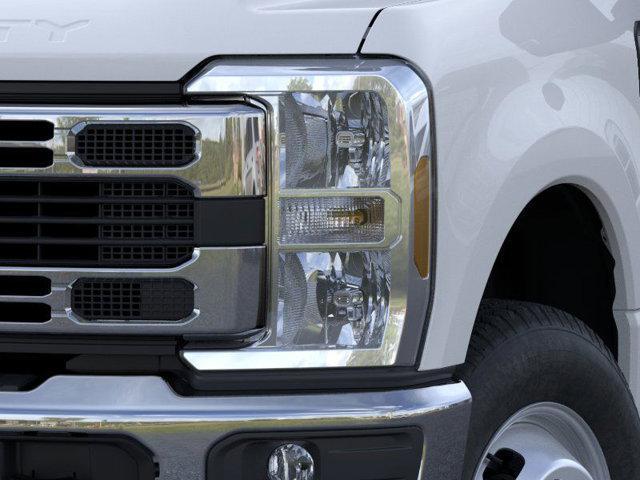 new 2025 Ford F-350 car, priced at $61,055