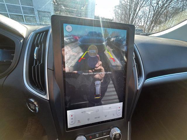 used 2024 Ford Edge car, priced at $28,750