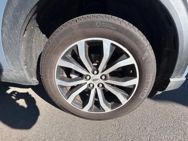 used 2025 Ford Explorer car