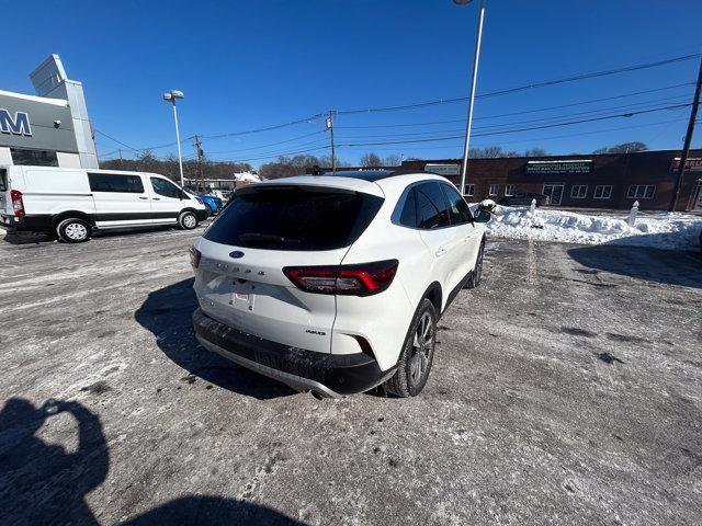 used 2025 Ford Escape car, priced at $31,500