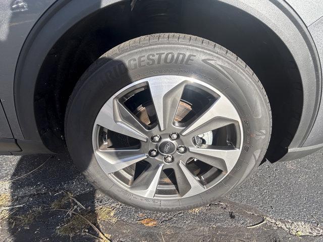 used 2023 Ford Escape car, priced at $29,990