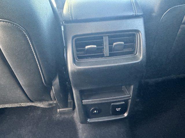 used 2024 Ford Edge car, priced at $27,999