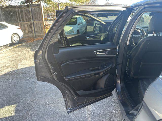 used 2024 Ford Edge car, priced at $27,999