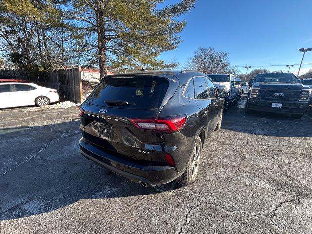 used 2024 Ford Escape car, priced at $24,900