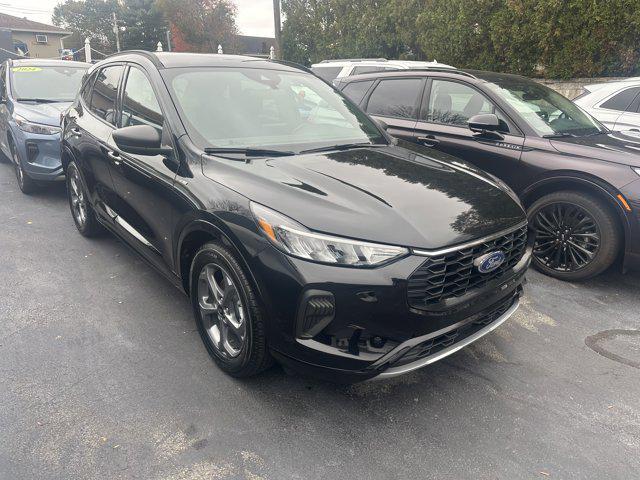 used 2023 Ford Escape car, priced at $21,750