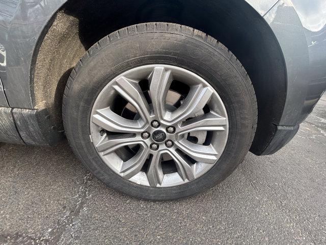 used 2024 Ford Edge car, priced at $29,990