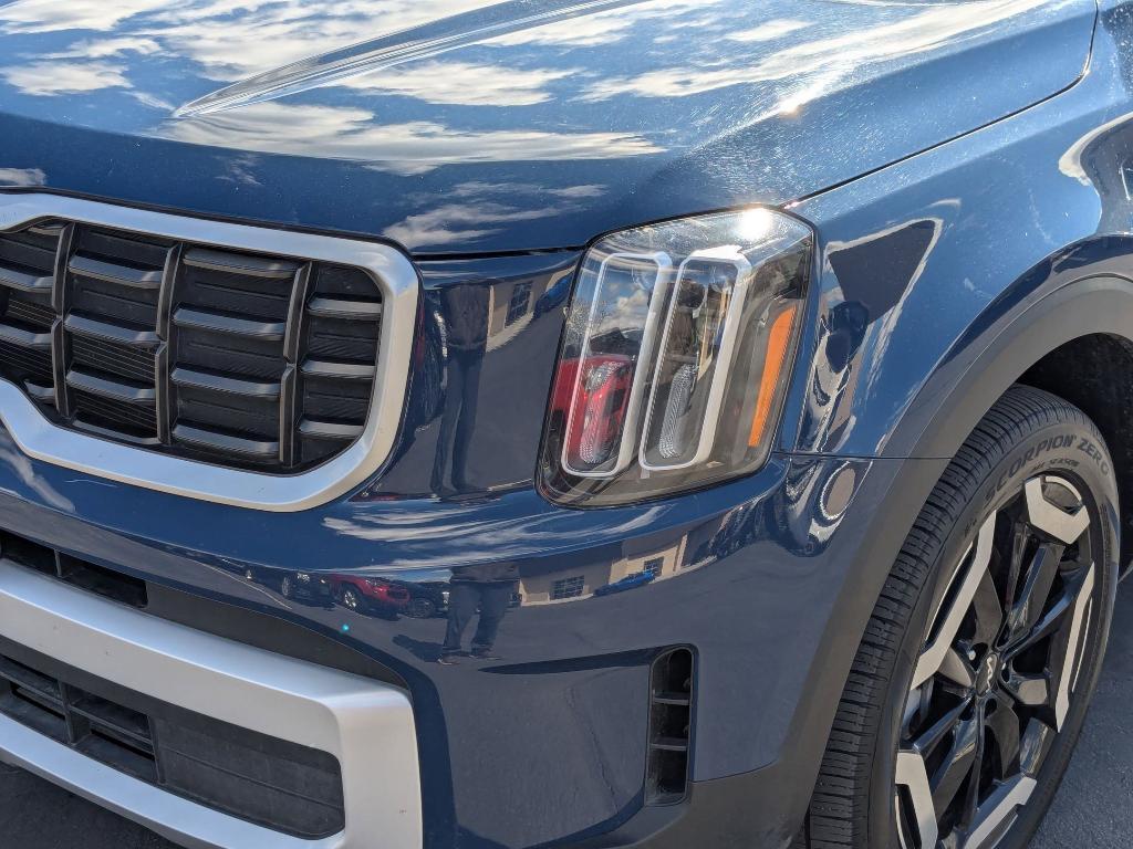 used 2025 Kia Telluride car, priced at $34,699