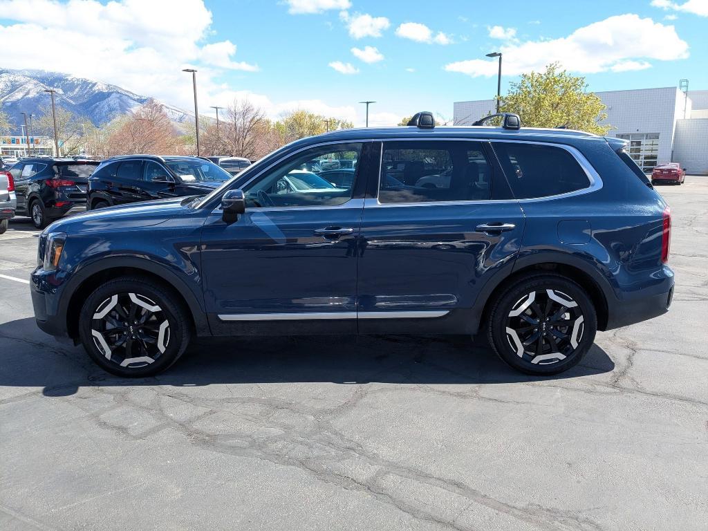 used 2025 Kia Telluride car, priced at $34,699