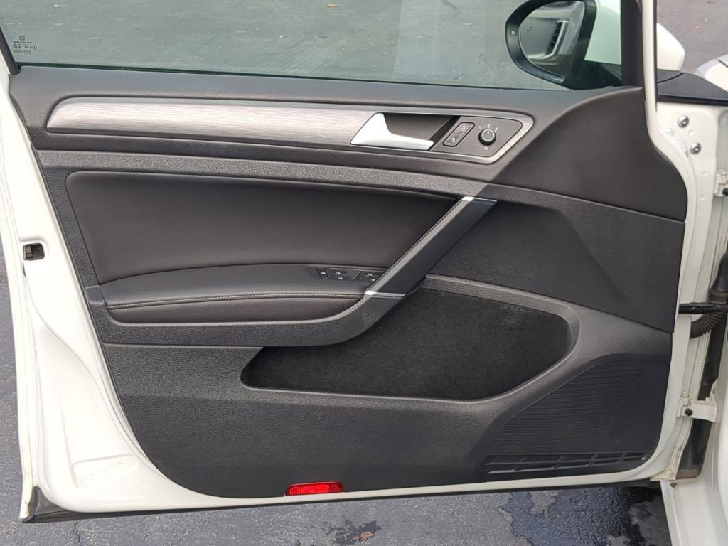 used 2018 Volkswagen Golf SportWagen car, priced at $14,750