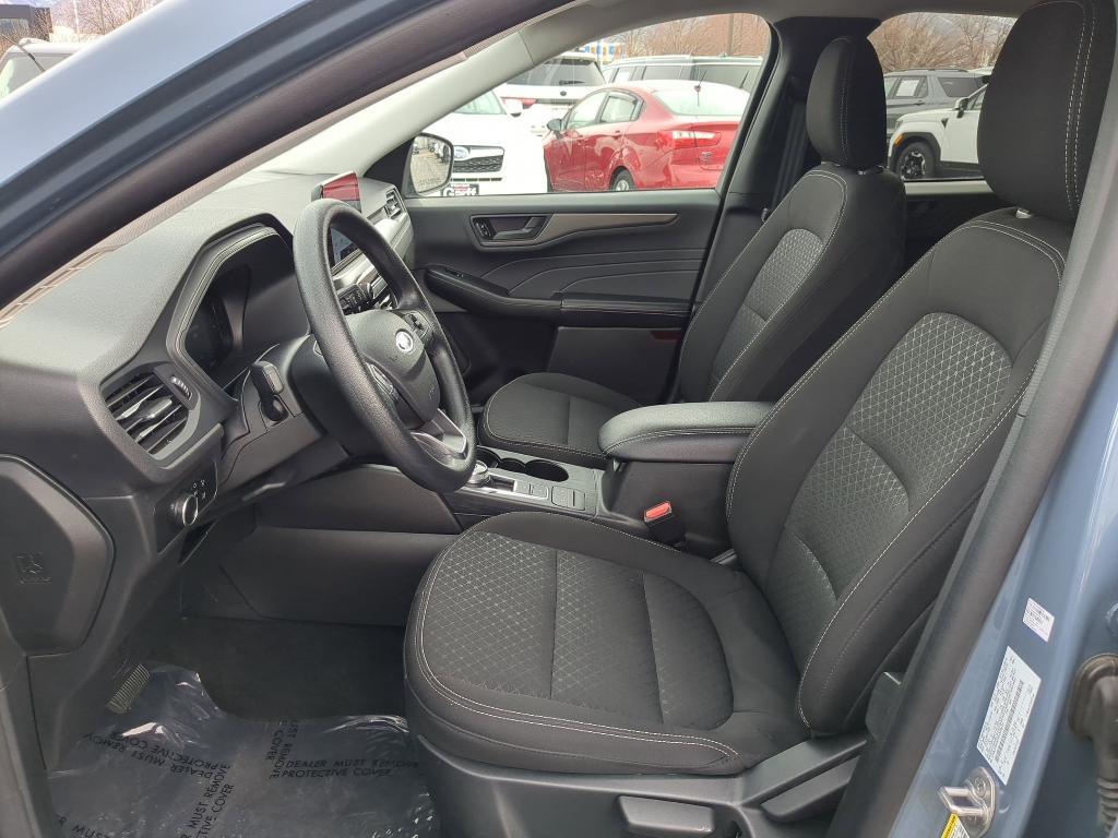 used 2025 Ford Escape car, priced at $20,950