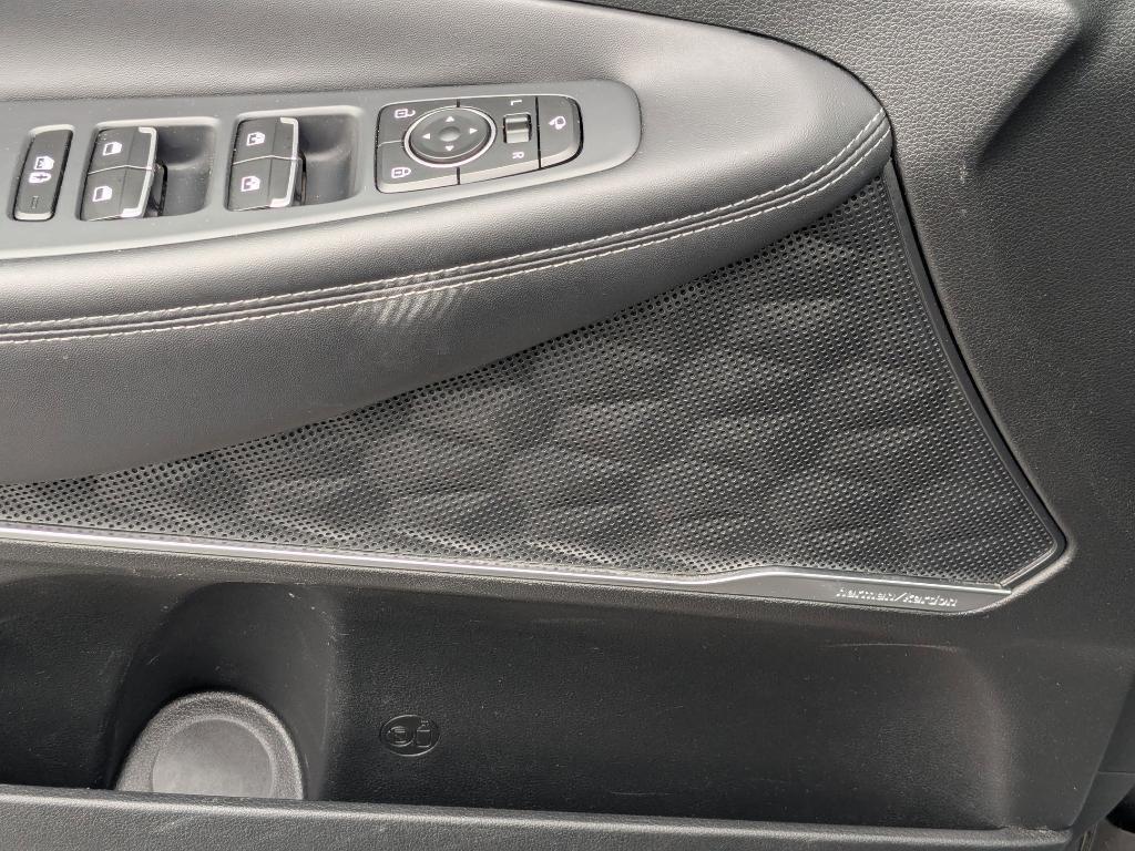 used 2023 Hyundai Santa Fe car, priced at $25,550