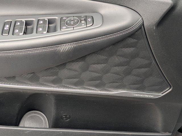 used 2023 Hyundai Santa Fe car, priced at $25,950