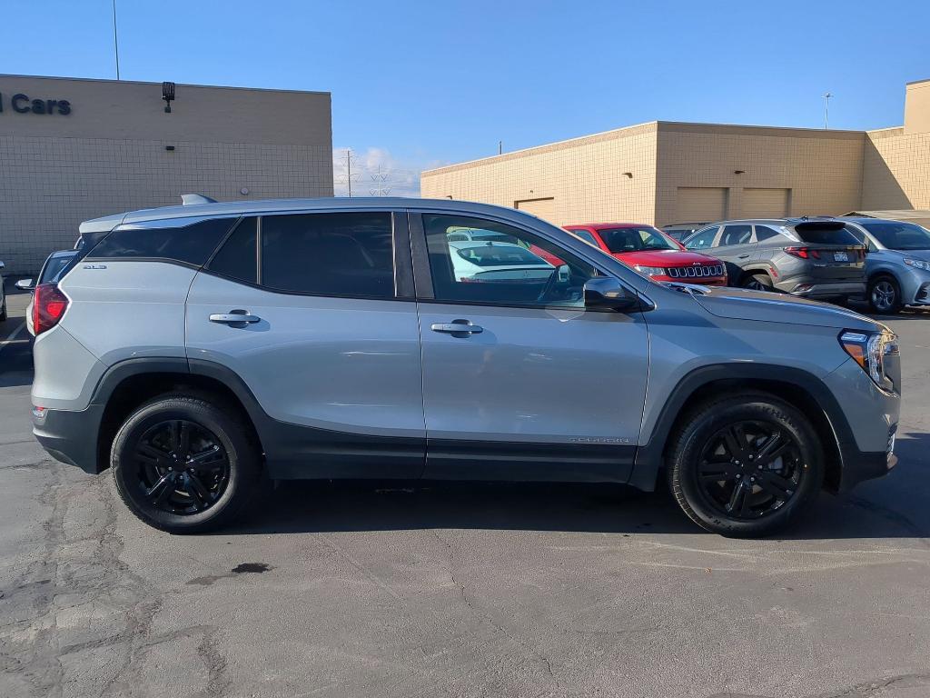 used 2024 GMC Terrain car, priced at $20,950