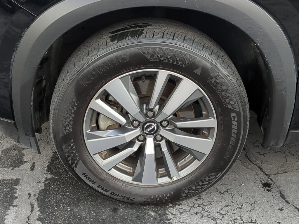 used 2025 Nissan Pathfinder car, priced at $34,750