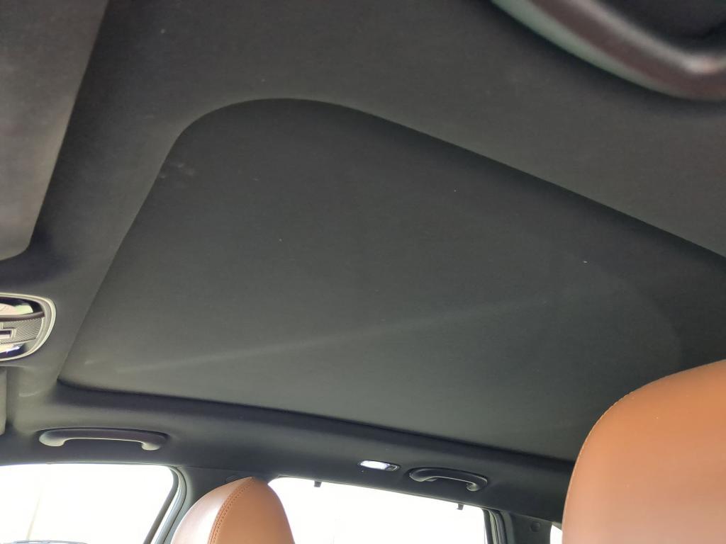 used 2019 Kia Sorento car, priced at $23,100