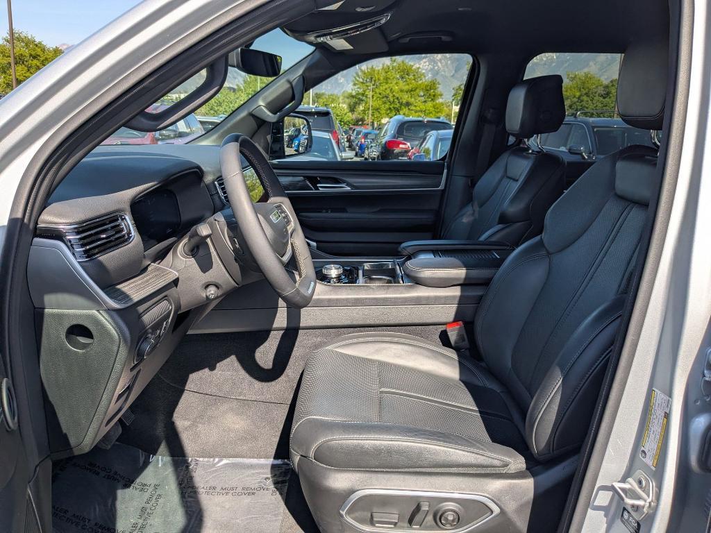 used 2023 Jeep Wagoneer car, priced at $47,999