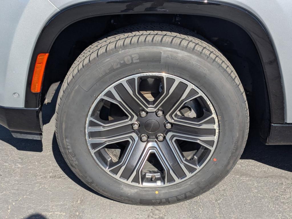 used 2023 Jeep Wagoneer car, priced at $47,999