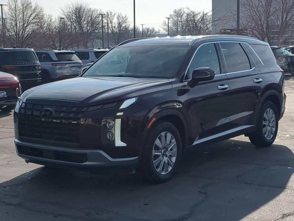 used 2024 Hyundai Palisade car, priced at $30,150