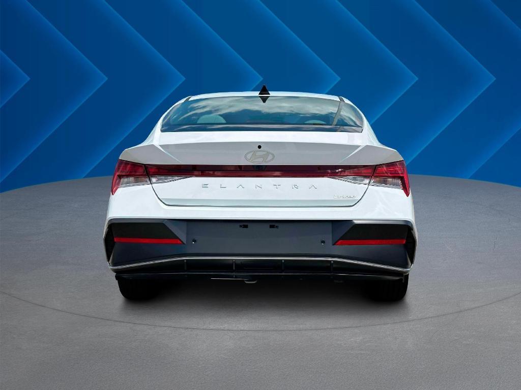 new 2025 Hyundai Elantra car, priced at $27,178