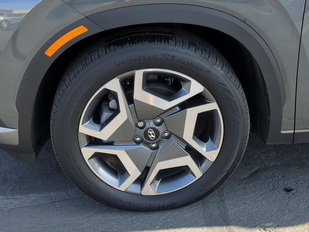 used 2025 Hyundai Palisade car, priced at $44,250