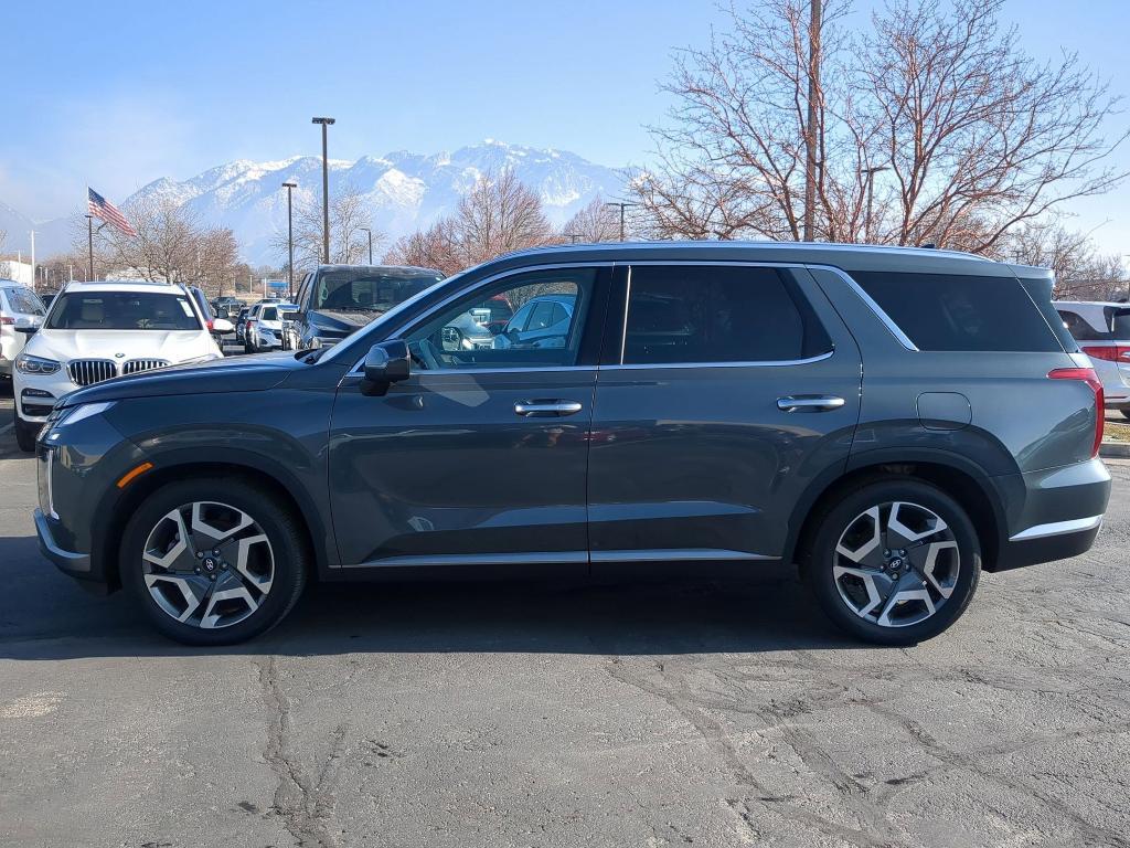 used 2025 Hyundai Palisade car, priced at $44,250