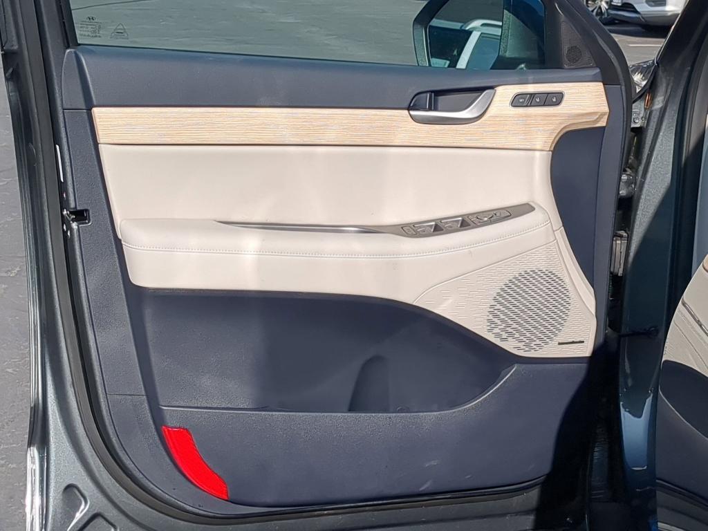used 2025 Hyundai Palisade car, priced at $44,250