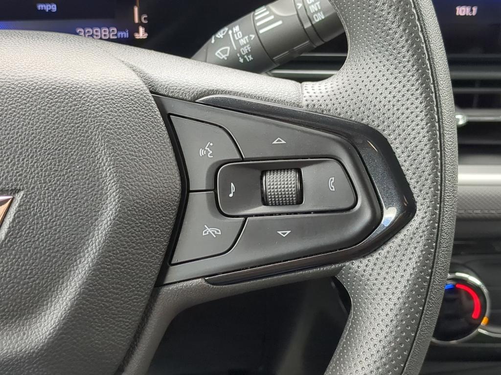 used 2025 Chevrolet TrailBlazer car, priced at $20,450