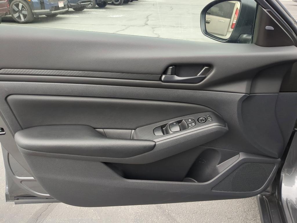 used 2025 Nissan Altima car, priced at $19,950