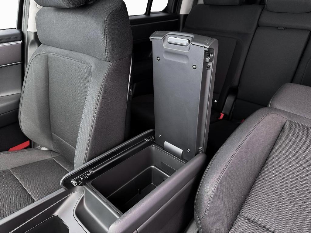 new 2026 Hyundai SANTA FE HEV car, priced at $35,558