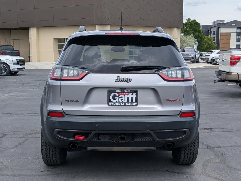 used 2019 Jeep Cherokee car, priced at $19,099