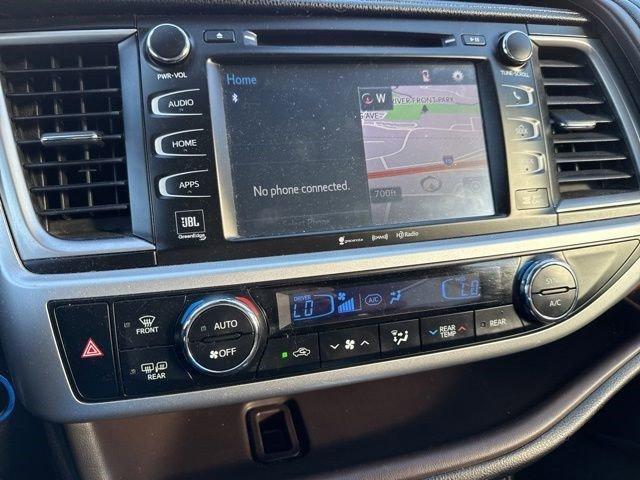 used 2018 Toyota Highlander car, priced at $25,999