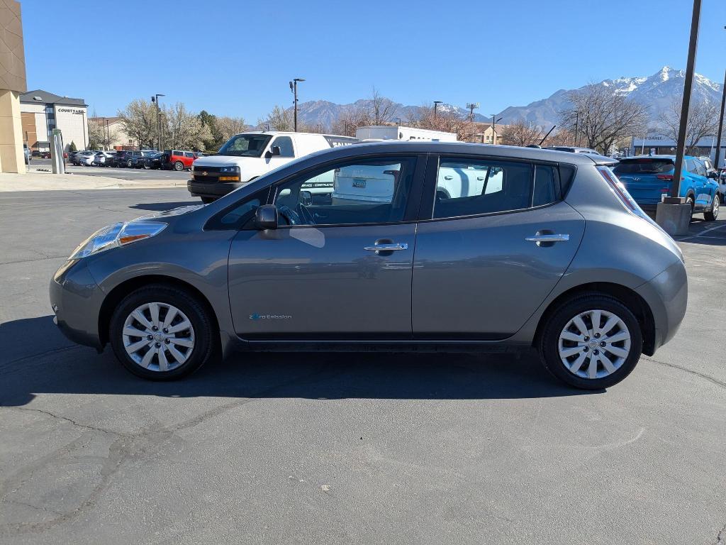 used 2015 Nissan Leaf car, priced at $4,950