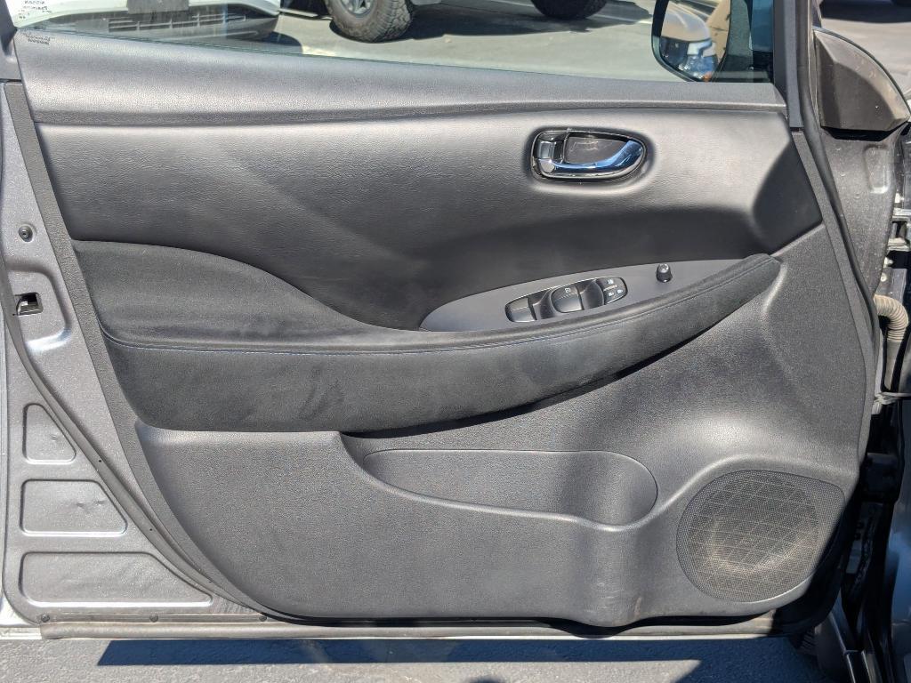 used 2015 Nissan Leaf car, priced at $4,950