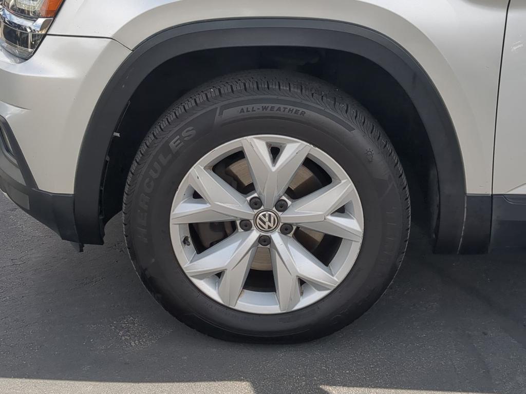 used 2018 Volkswagen Atlas car, priced at $12,399