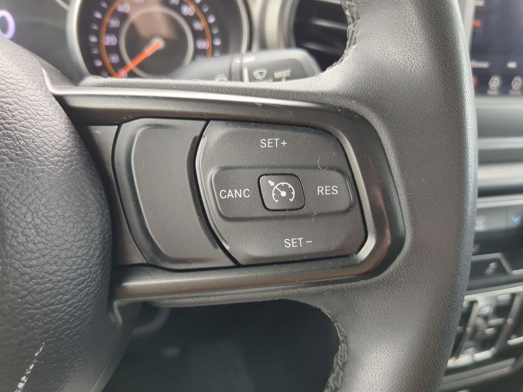 used 2023 Jeep Gladiator car, priced at $23,450