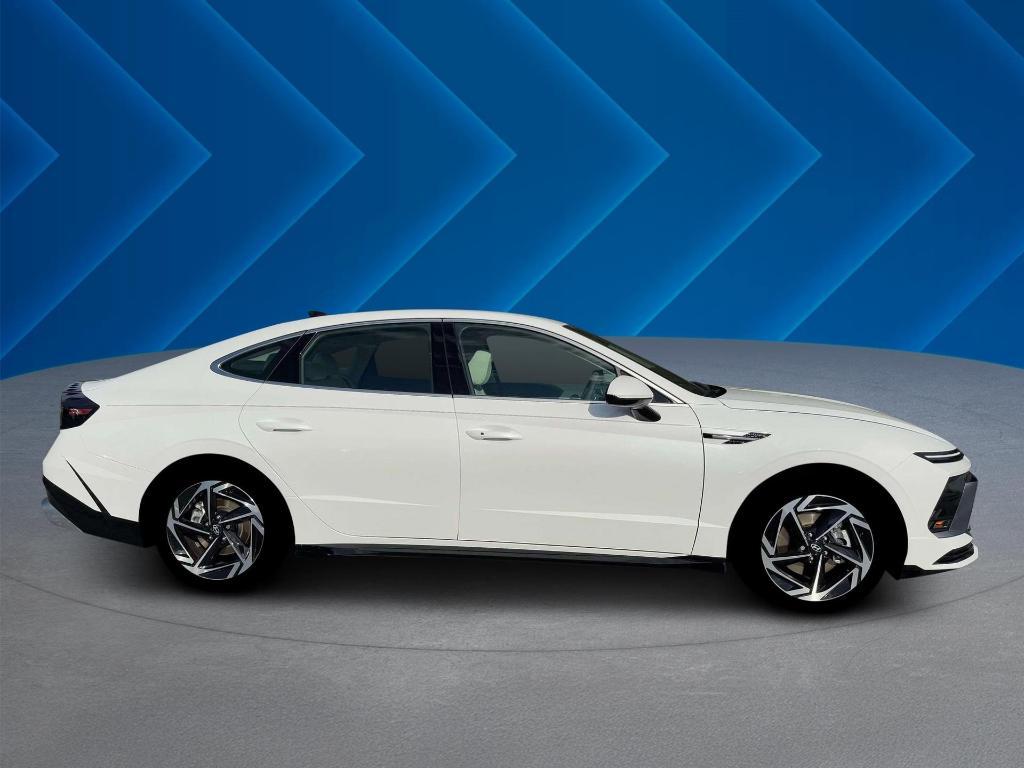new 2026 Hyundai Sonata car, priced at $28,519