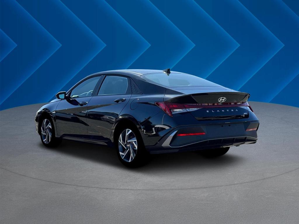 new 2025 Hyundai ELANTRA HEV car, priced at $23,730