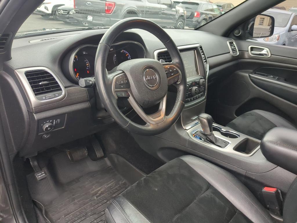 used 2017 Jeep Grand Cherokee car, priced at $14,450