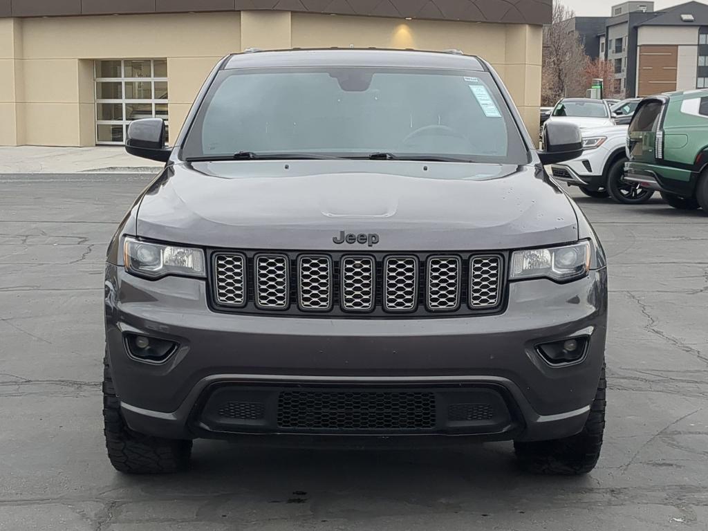 used 2017 Jeep Grand Cherokee car, priced at $14,450
