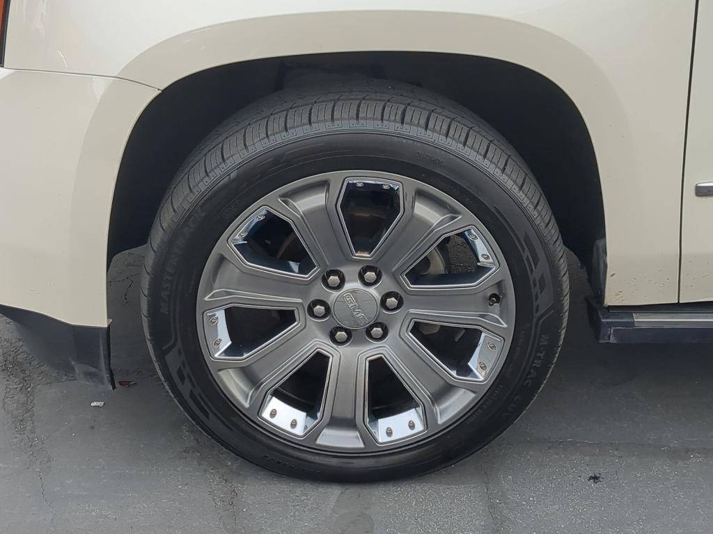 used 2015 GMC Yukon car, priced at $14,850