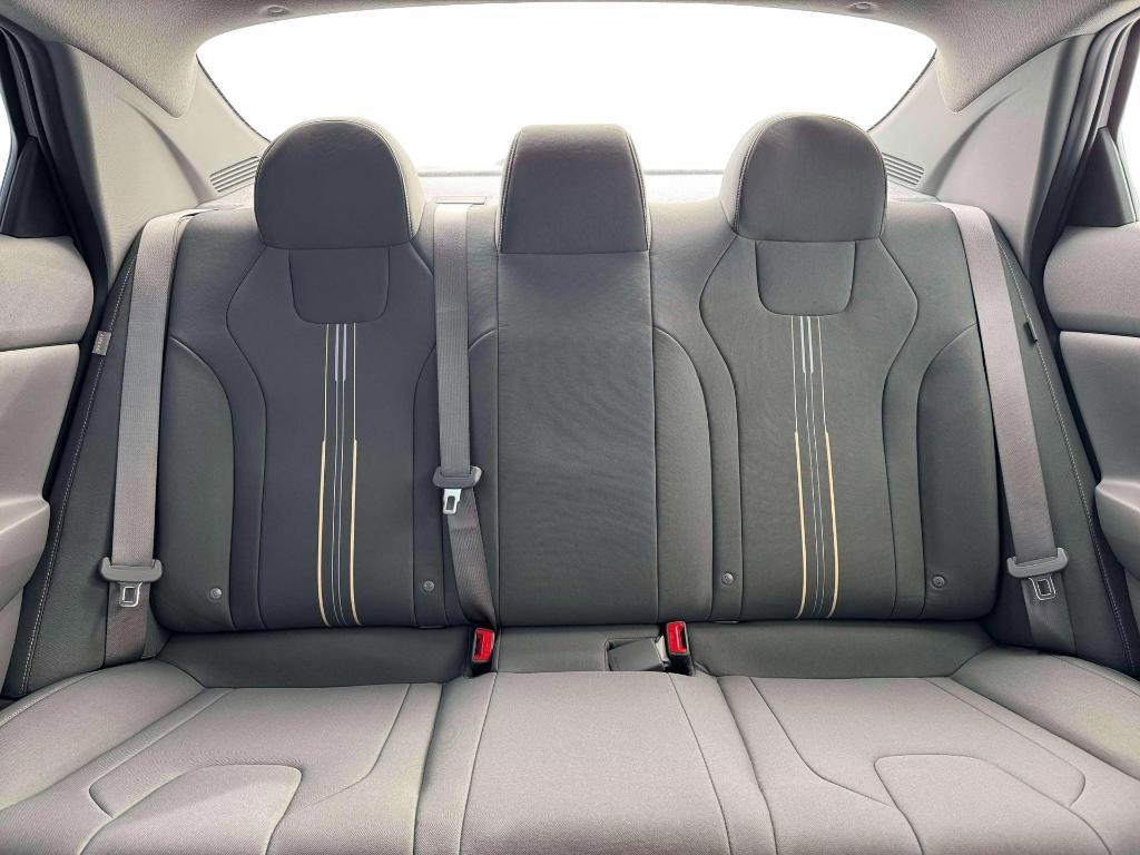 new 2026 Hyundai ELANTRA HEV car, priced at $26,920