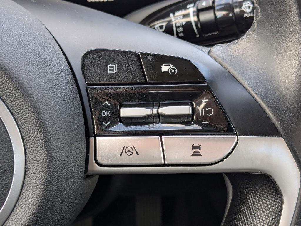 used 2025 Hyundai Elantra car, priced at $21,899