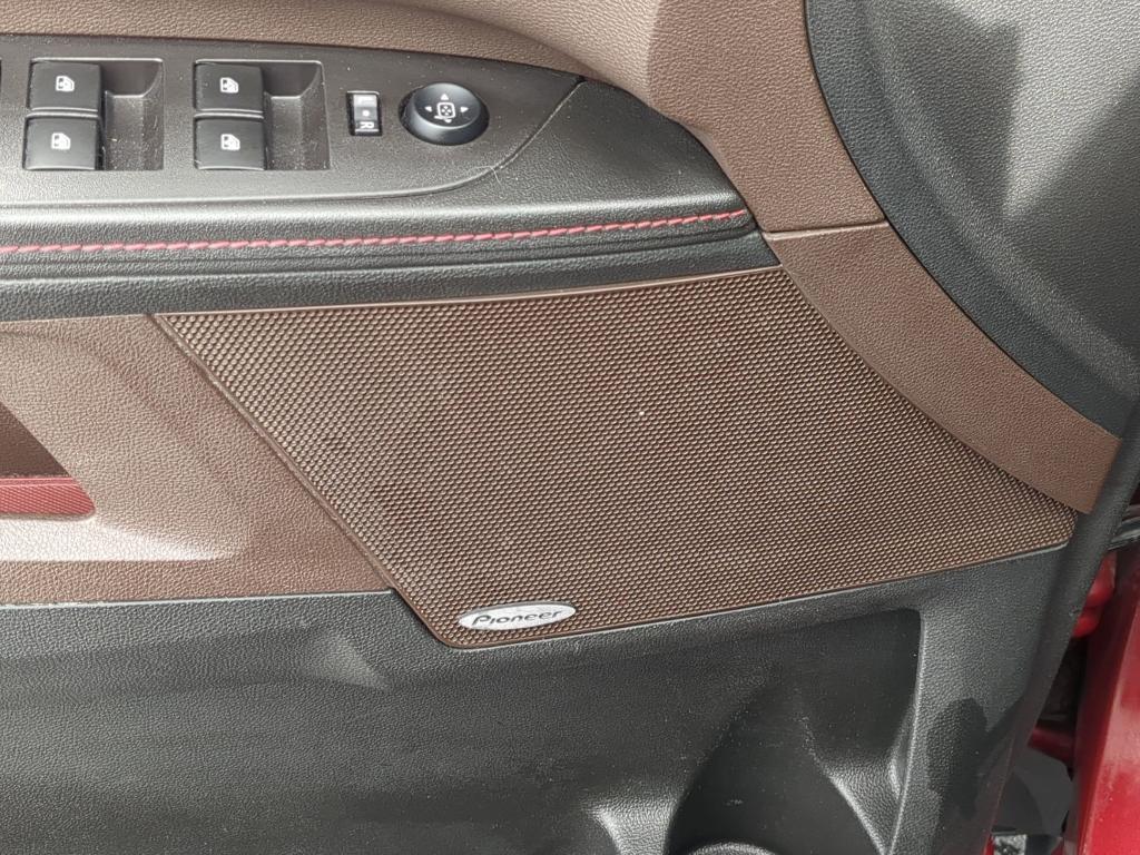 used 2015 Chevrolet Equinox car, priced at $10,950