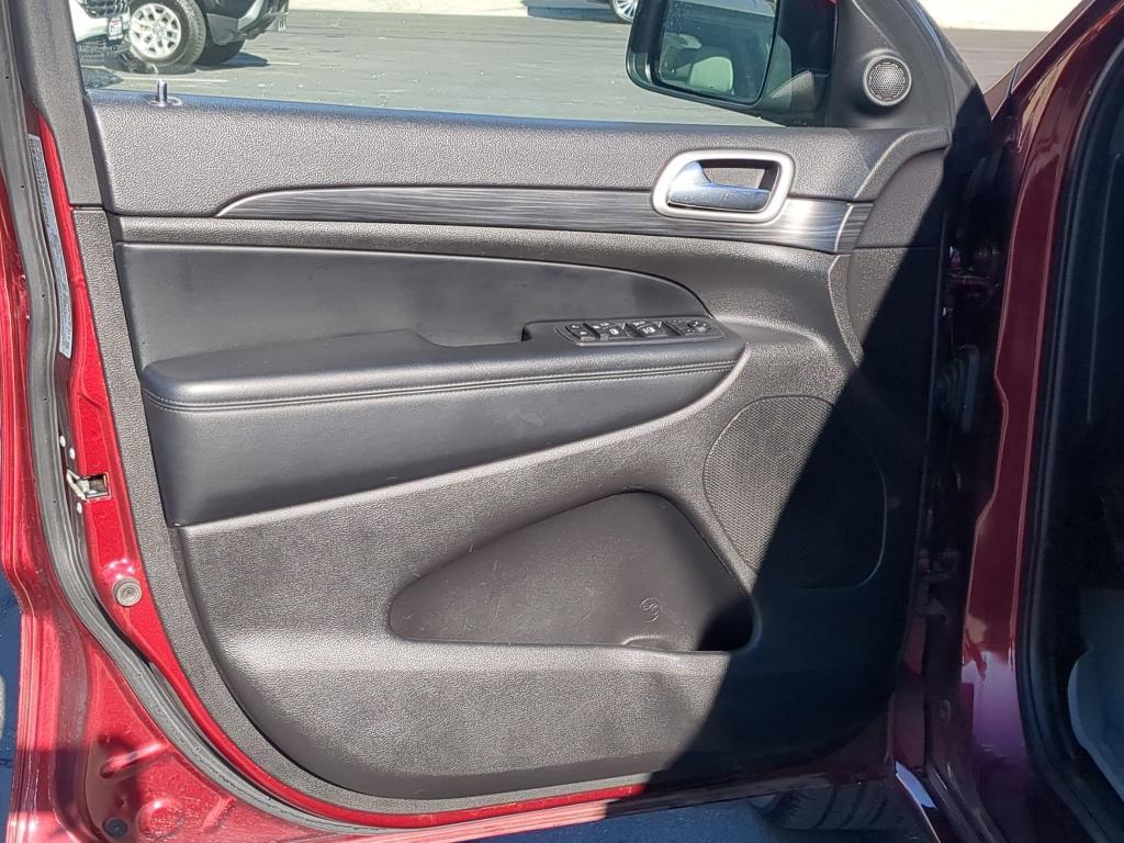 used 2020 Jeep Grand Cherokee car, priced at $19,350